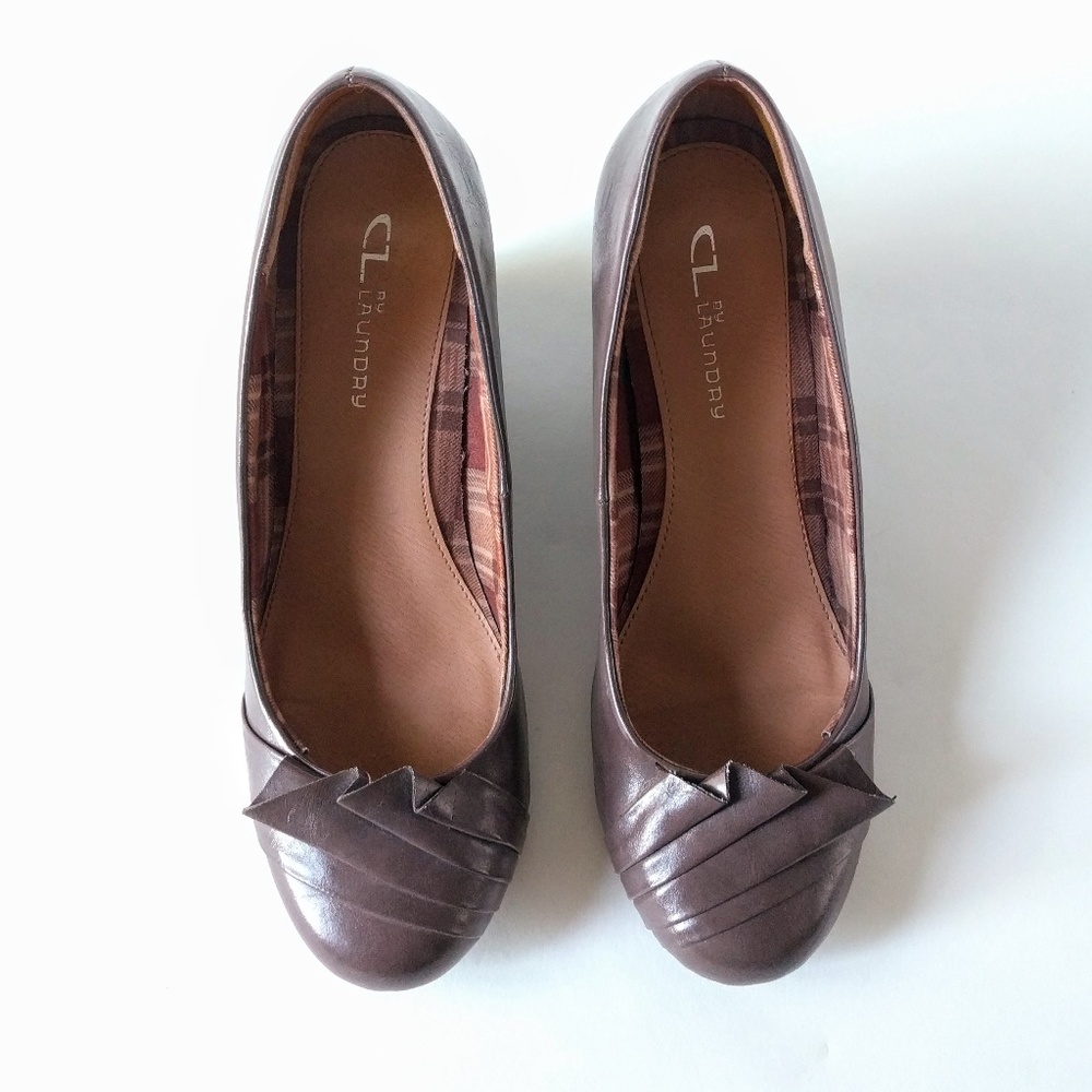 CL by Laundry Wedge Heels